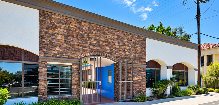 22554 Ventura Blvd, Woodland Hills, CA, For Lease, Image-6