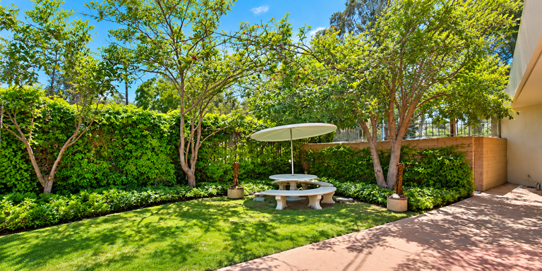 22554 Ventura Blvd, Woodland Hills, CA, For Lease, Image-8