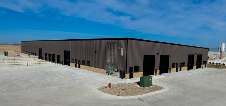 2301 Shiloh Rose Pkwy SW Ste 106, Bondurant, IA, For Lease, Image-2