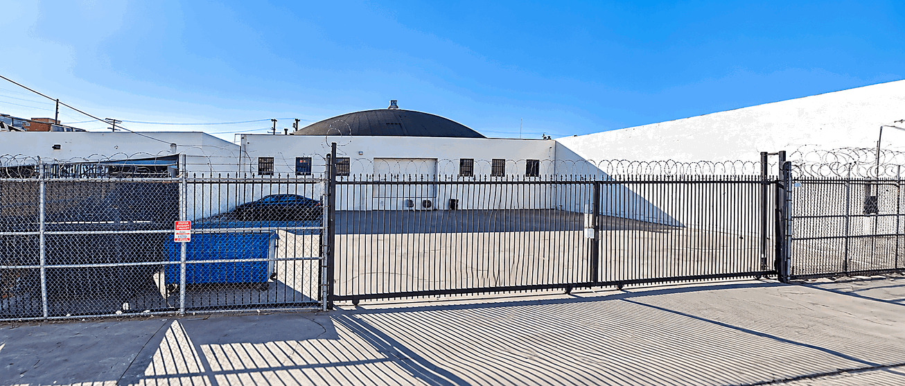 2341 E 8th St Industrial