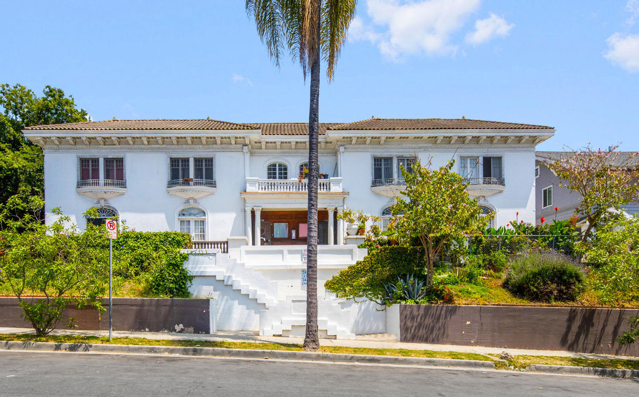 236 S Vendome Ave Multifamily