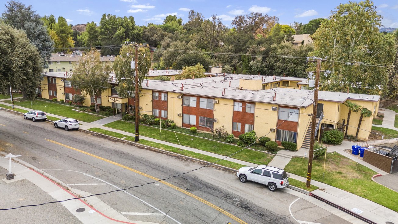 24377 Newhall Avenue Multifamily