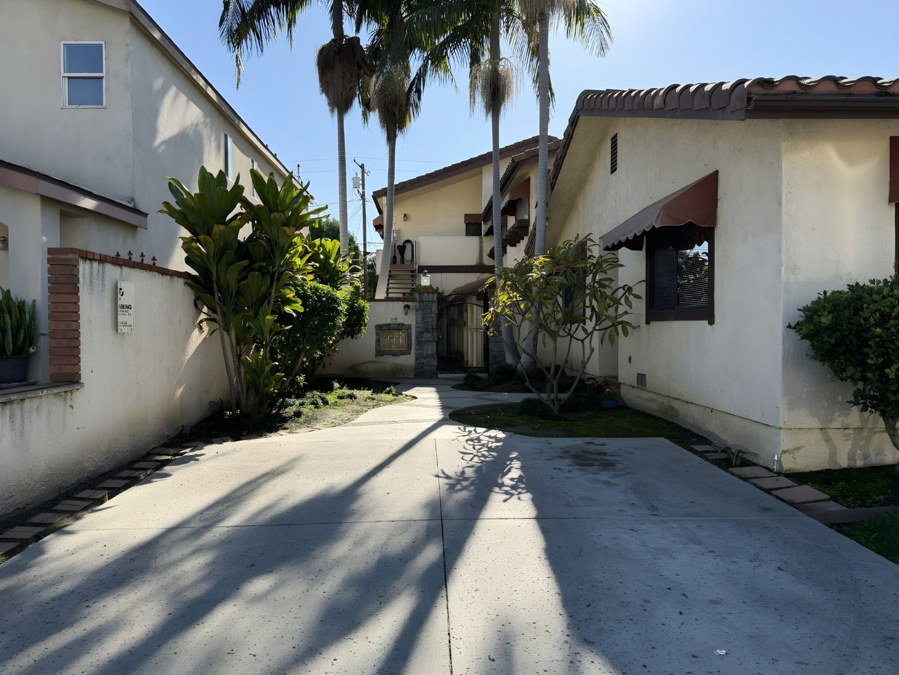 246 E Hullett St Multifamily