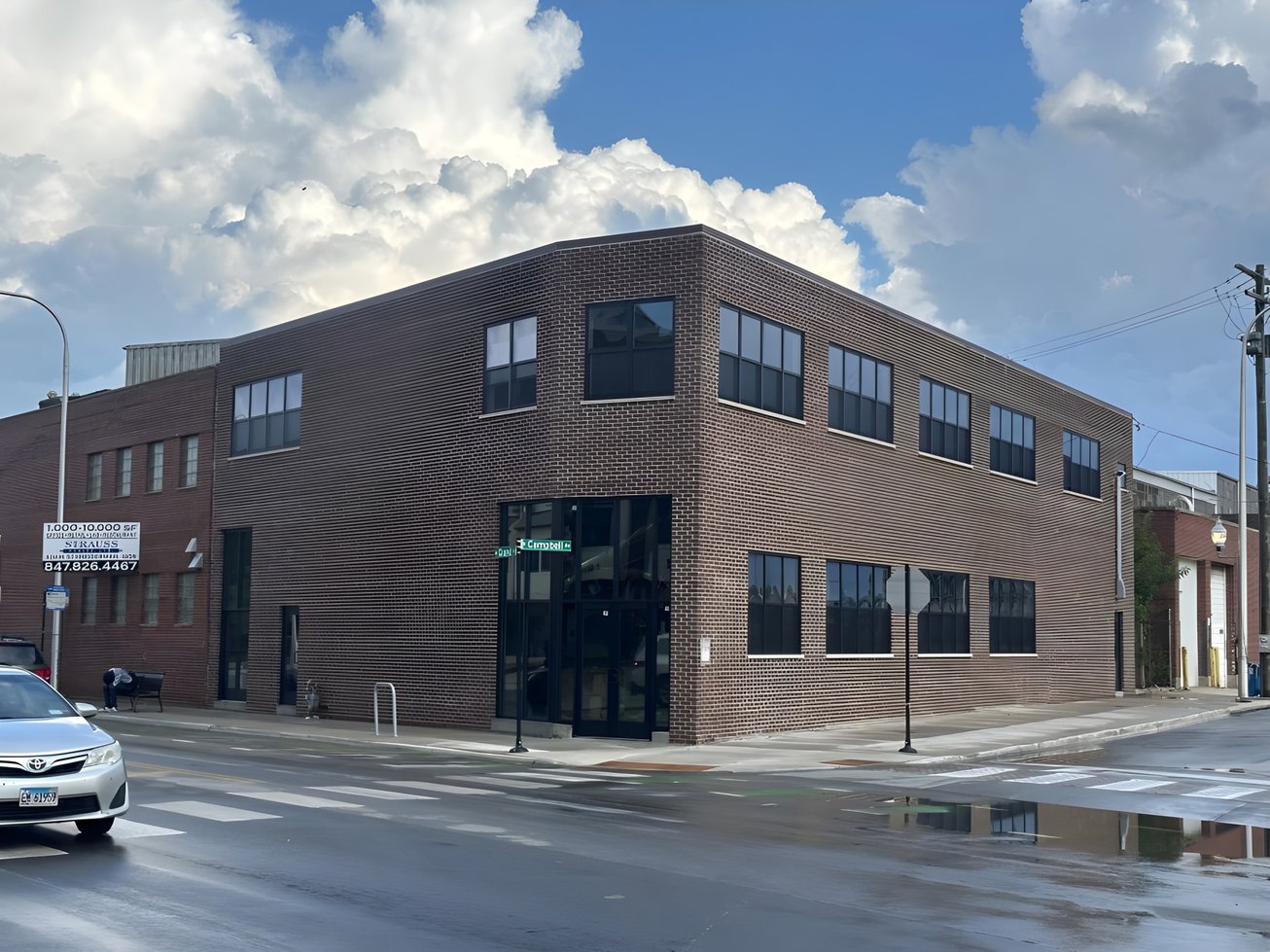 2461 West Grand Avenue Retail