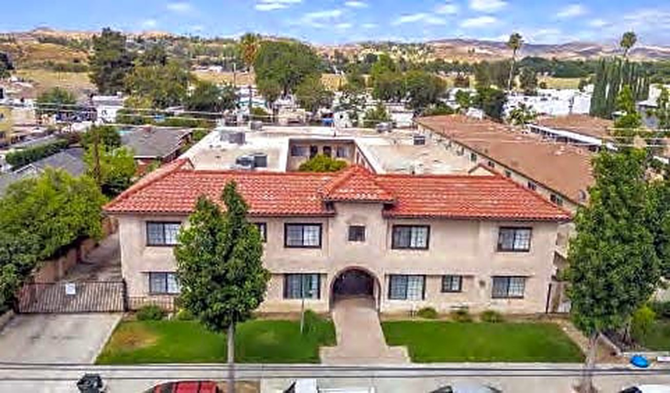 24846 Walnut St, Santa Clarita, CA, For Sale, Image-1