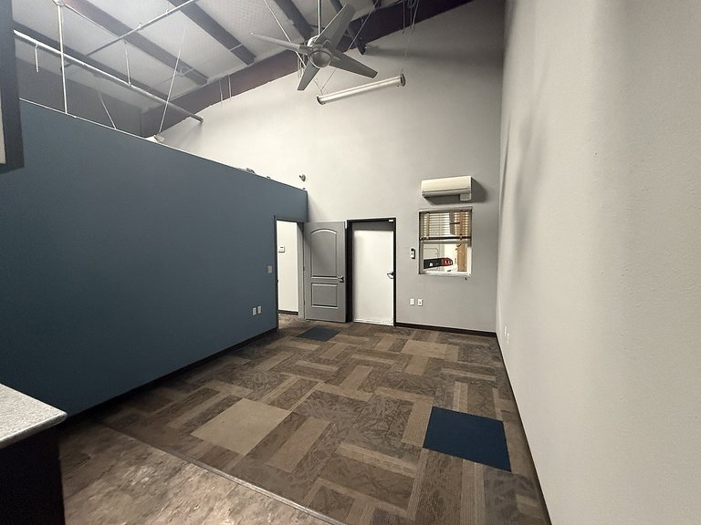 2486 Progress Drive, Redding, CA, For Lease, Image-4