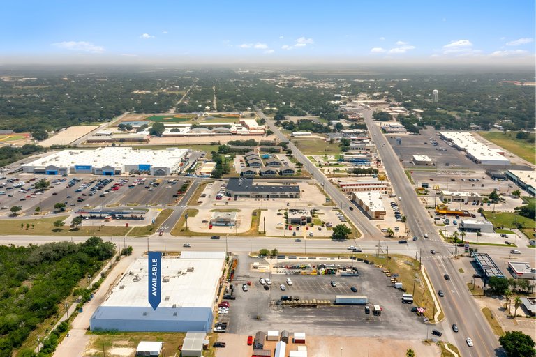2500 N Saint Marys St, Beeville, TX, For Lease, Image-5