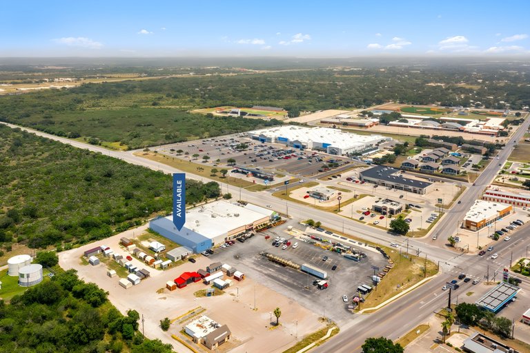 2500 N Saint Marys St, Beeville, TX, For Lease, Image-4