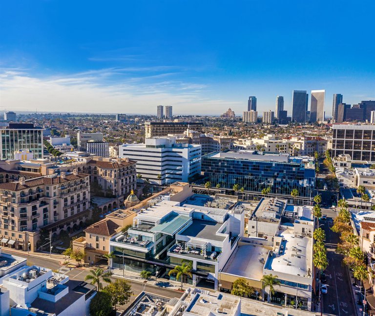 257 N Canon Drive, Beverly Hills, CA, For Lease, Image-2