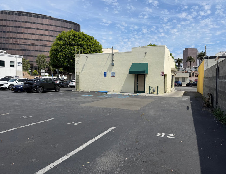 257 S La Cienega Boulevard, Beverly Hills, CA, For Lease, Image-1
