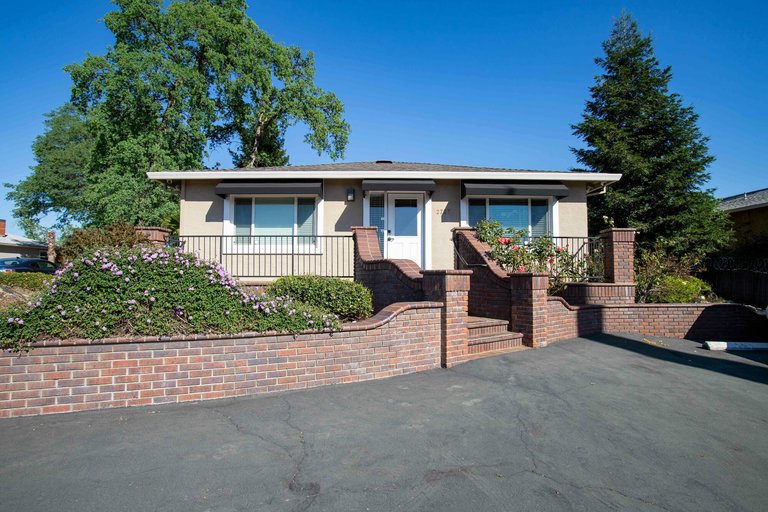 2727 Bechelli Lane, Redding, CA, For Lease, Image-2