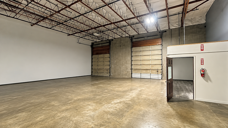 2807 S Cole Rd Industrial photo 2