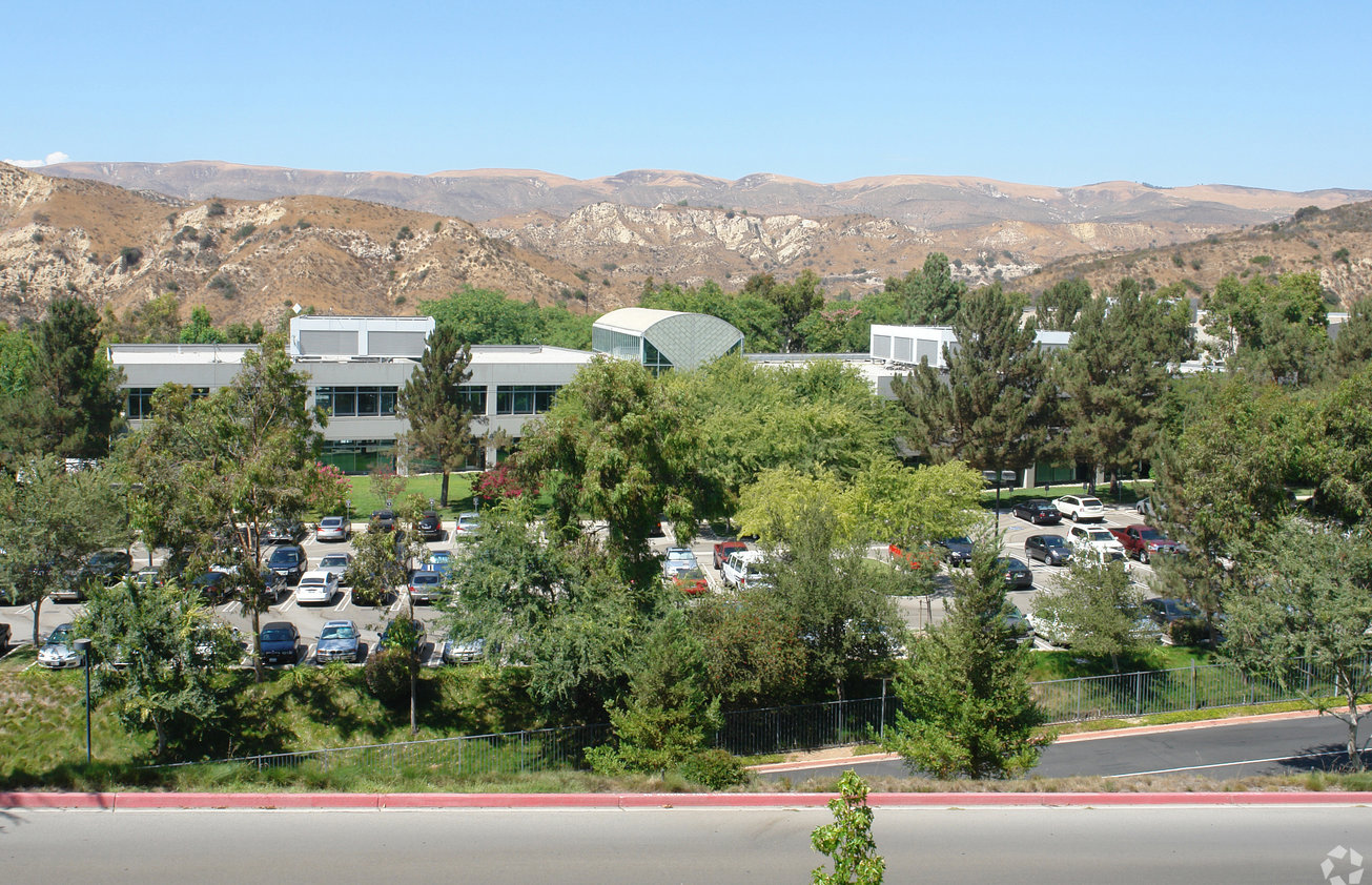 2900 N Madera Road Office