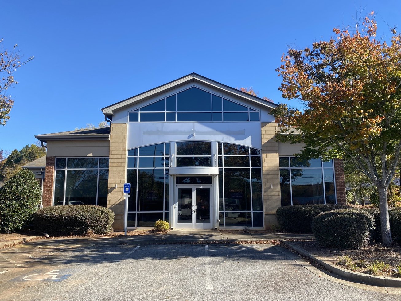2920 N Druid Hills Rd NE Retail