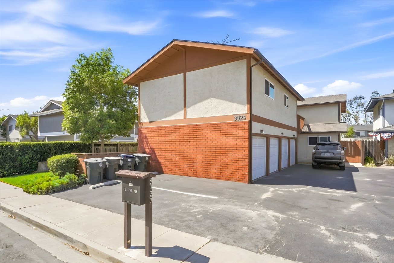3029 Jeffrey Dr Multifamily