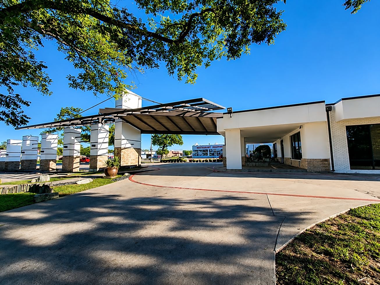 3030 South Cooper Street Office