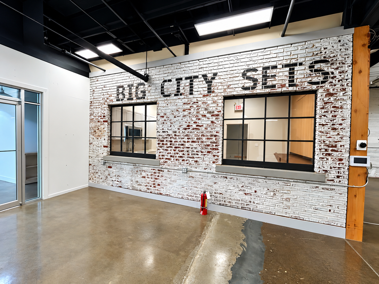 3033 W. Ohio St., Chicago, IL, For Lease, Image-1