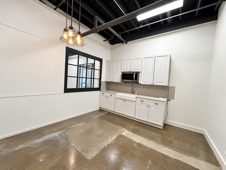 3033 W. Ohio St., Chicago, IL, For Lease, Image-4