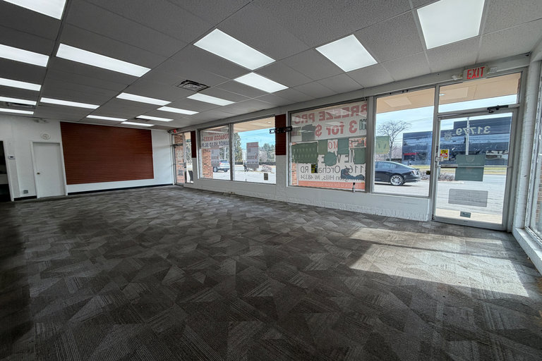 31799 Middlebelt Road, Farmington Hills, MI, For Lease, Image-4