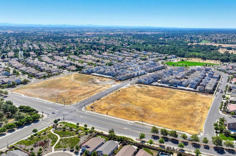 32 Fiddyment Road, Roseville, CA, For Lease, Image-2