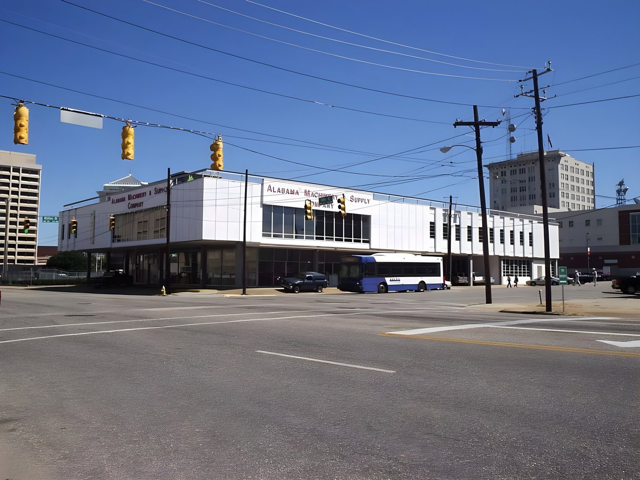 323 Bibb Street Retail