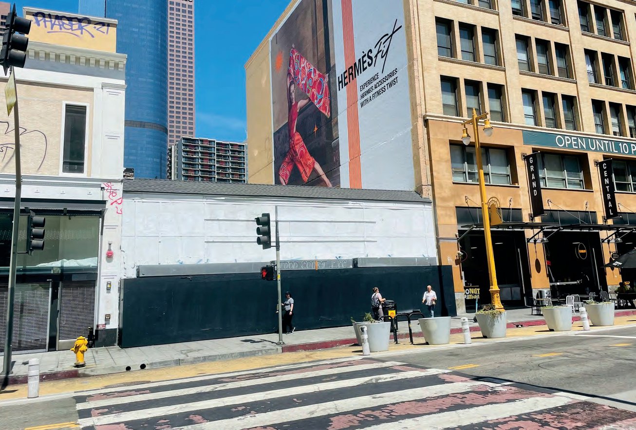 327 S BROADWAY Retail