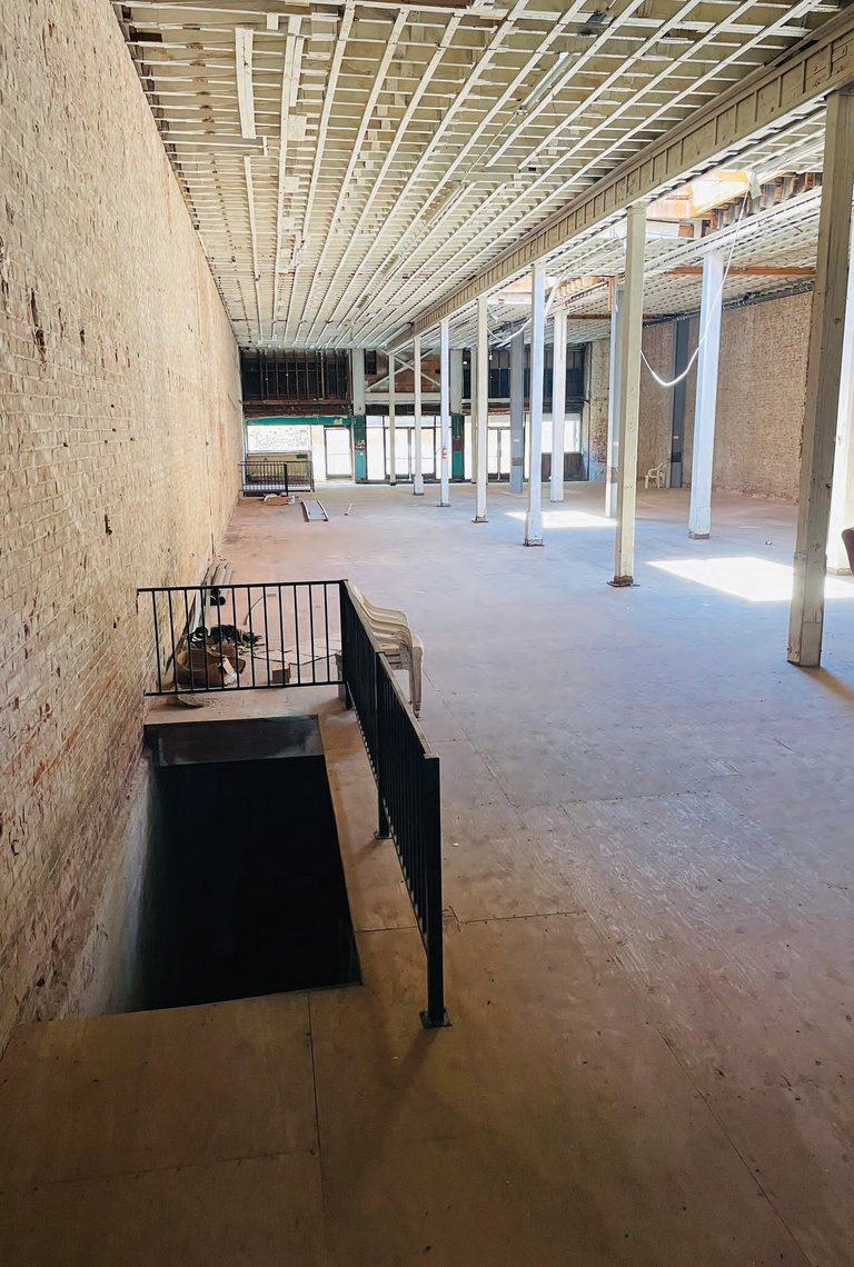 327 S BROADWAY, Los Angeles, CA, For Lease, Image-3