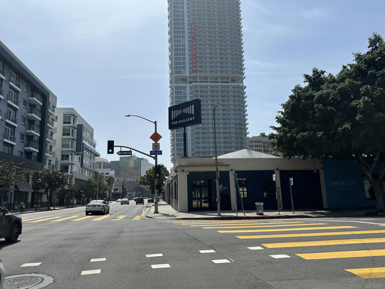 330 West Olympic Boulevard Retail