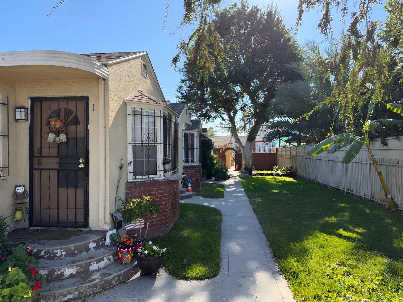 338 W Magnolia St Multifamily