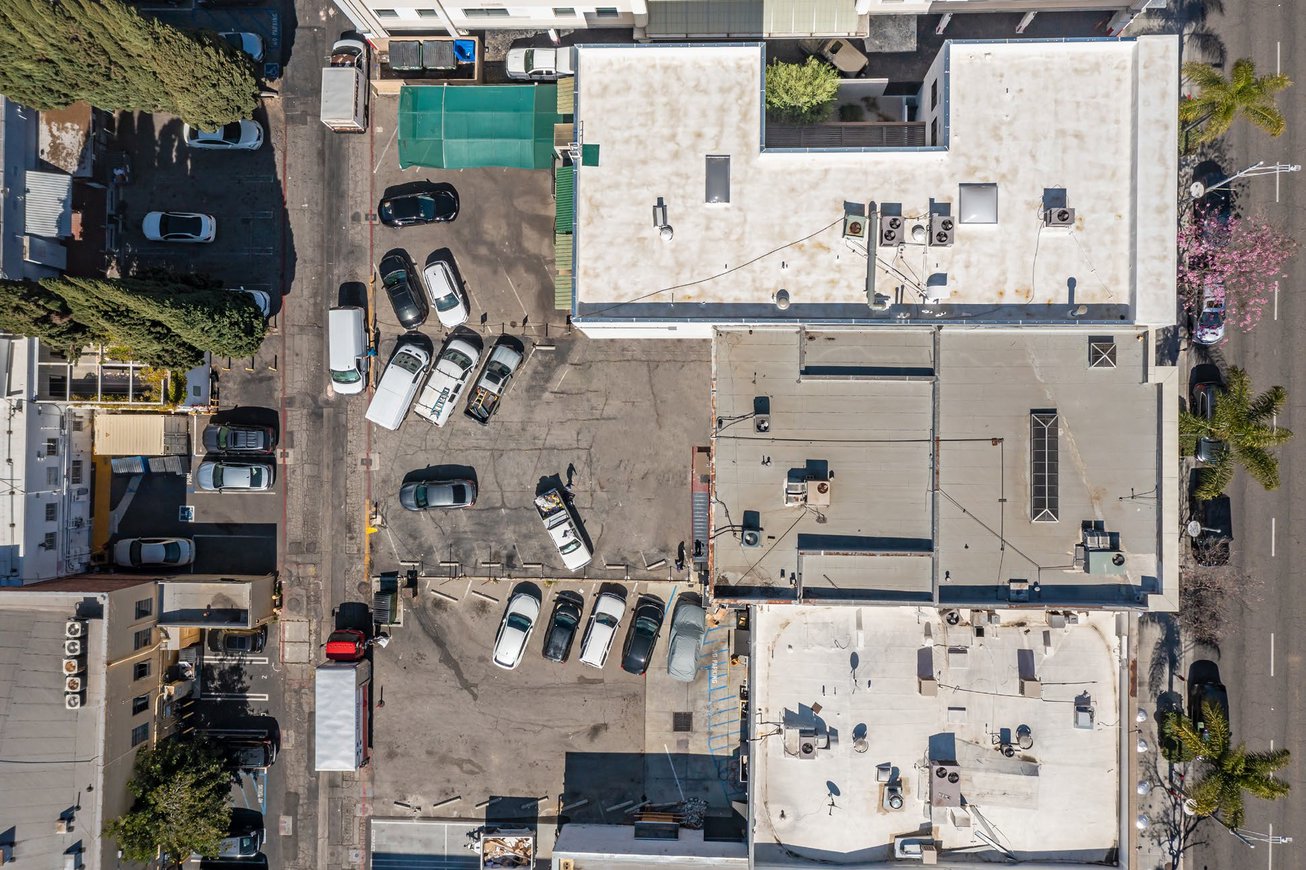 351 North Canon Drive Retail
