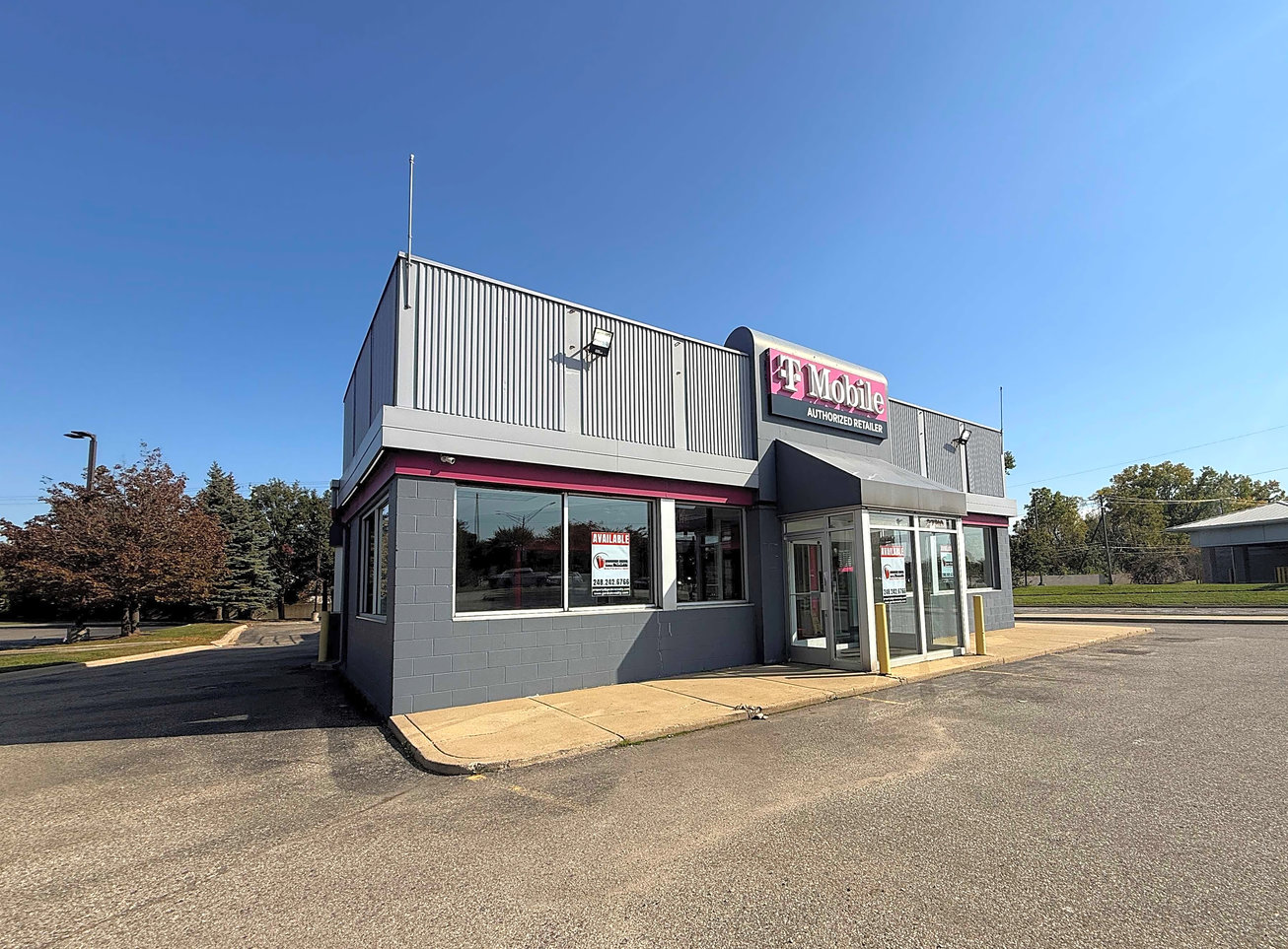 37310 Gratiot Avenue Retail