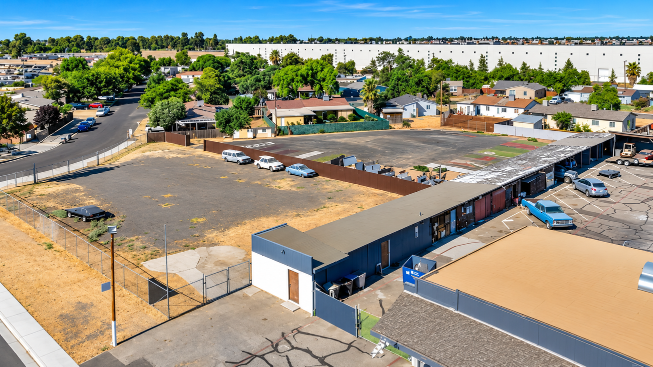 3777 North Clovis Avenue Land/Development