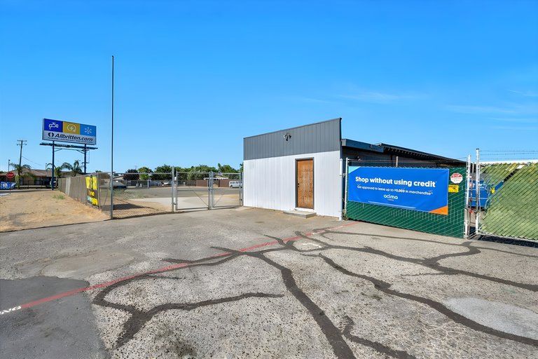 3777 North Clovis Avenue, Fresno, CA, For Lease, Image-7