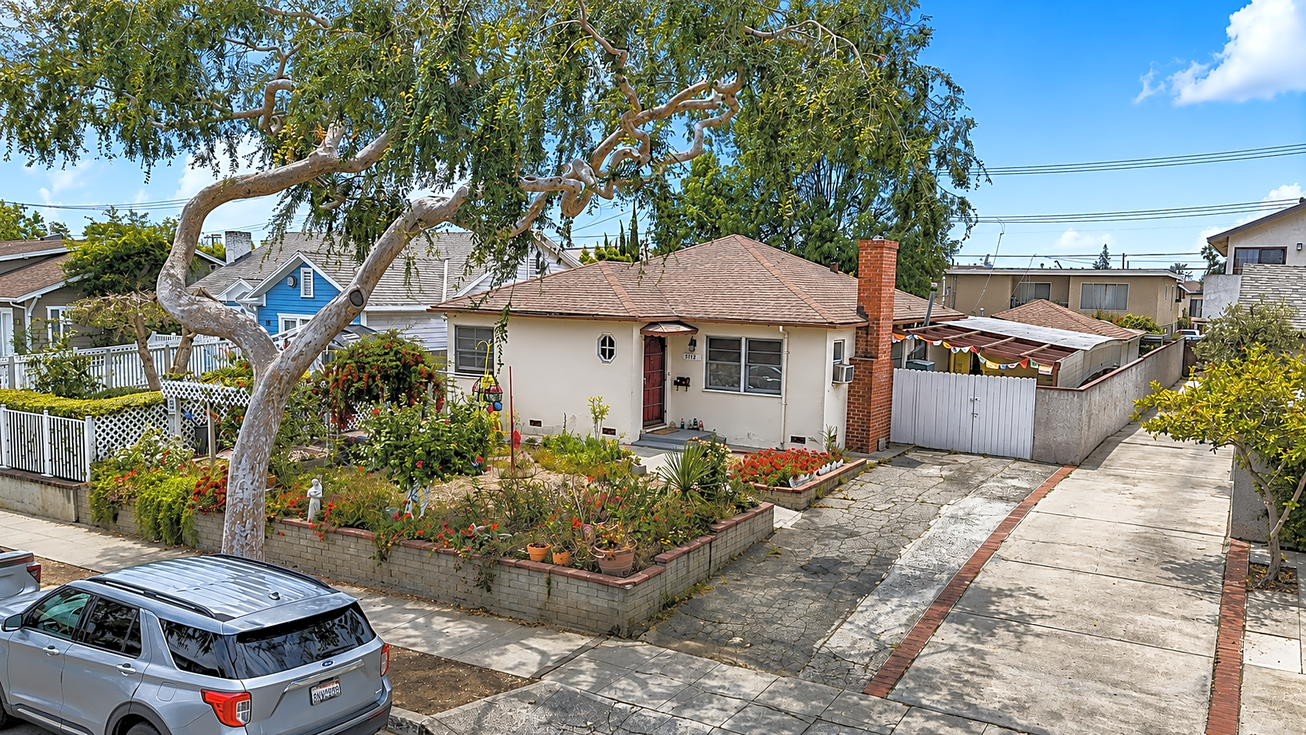 3837 College Ave Land/Development