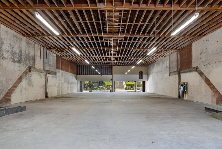 396 South Lake Avenue, Pasadena, CA, For Lease, Image-2