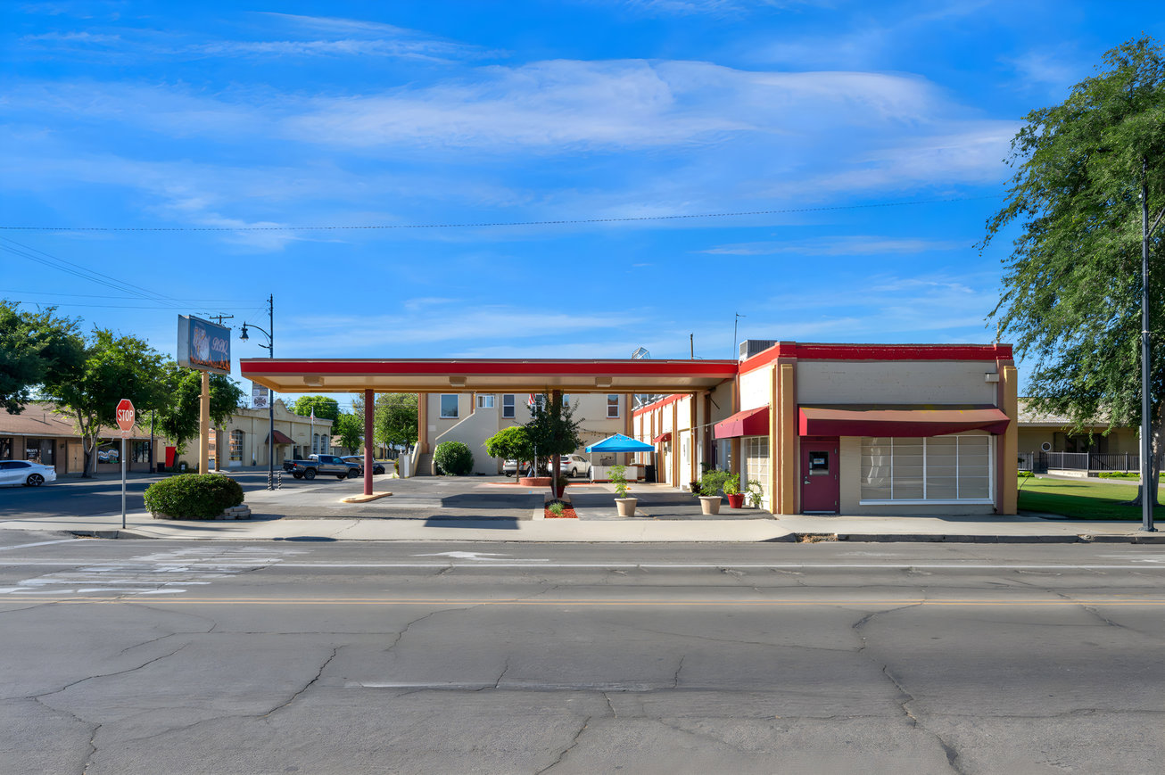 405 West D Street, Lemoore, CA, For Sale, Image-1
