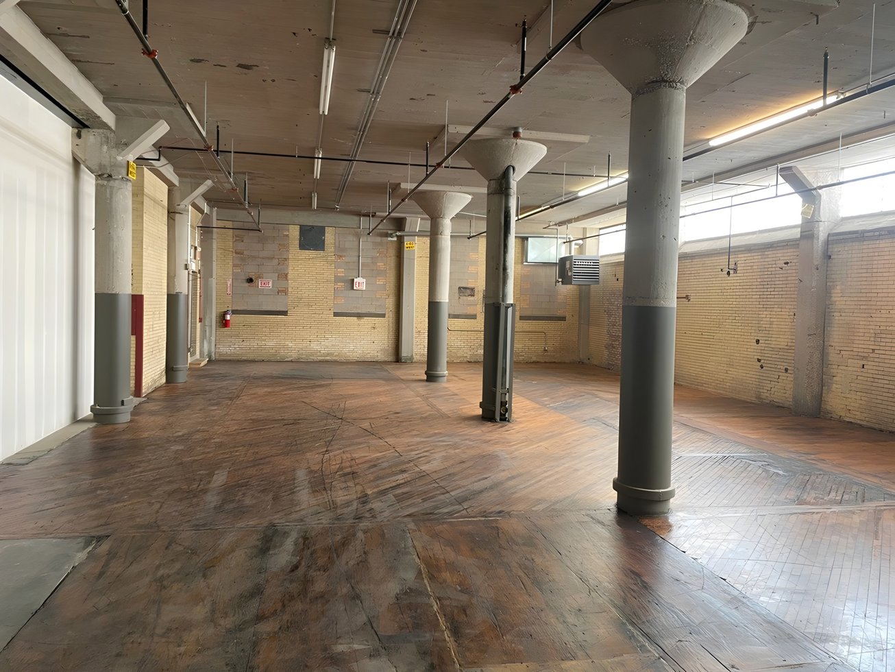 4130 South Wabash Avenue Industrial