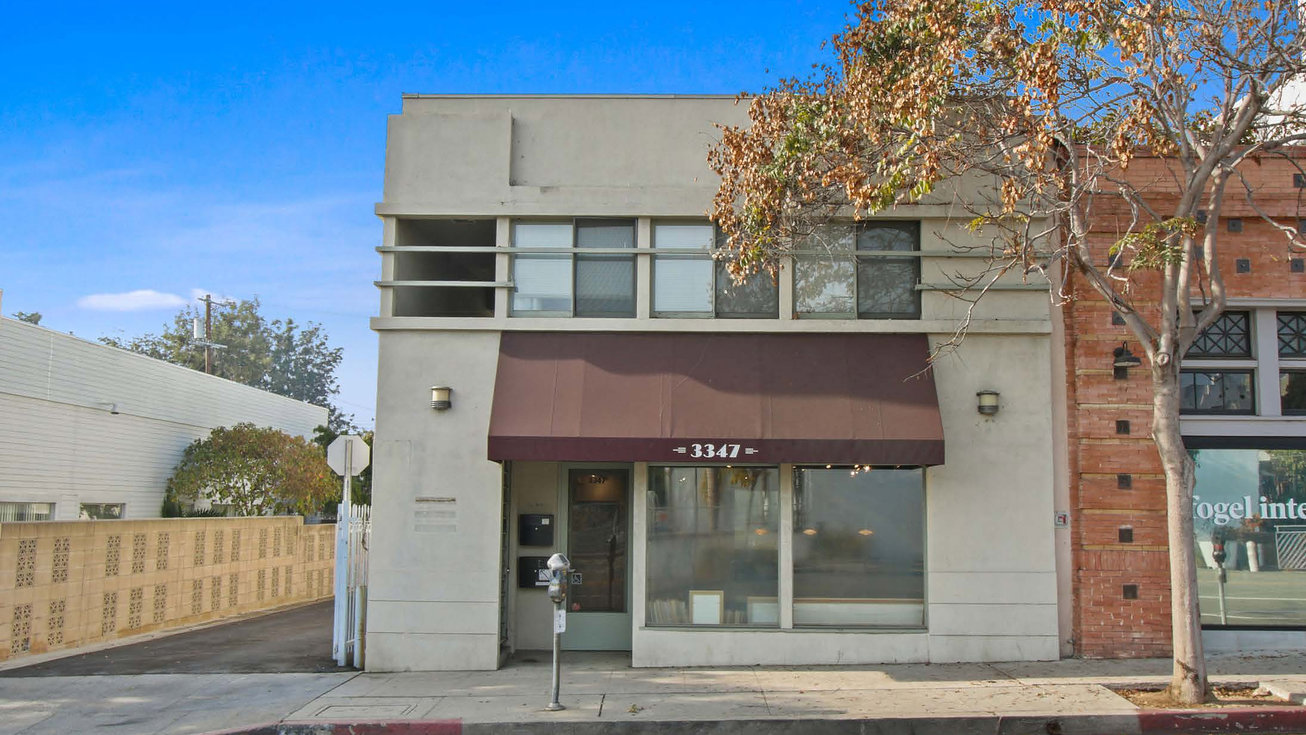 4131 W. Vanowen Pl. Industrial