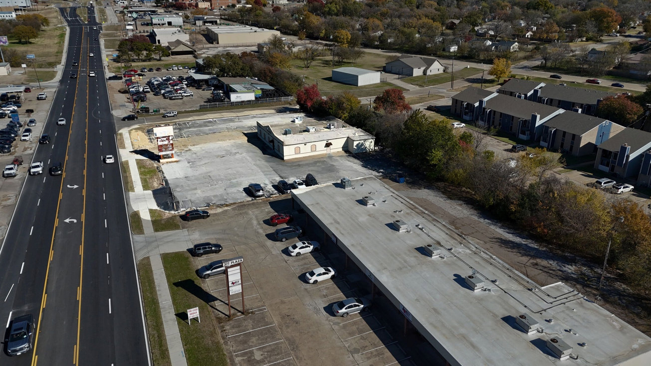 4201 Benbrook Boulevard Retail