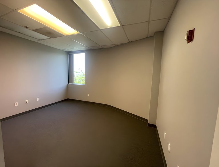 42136 Avenida Alvarado, Temecula, CA, For Lease, Image-3