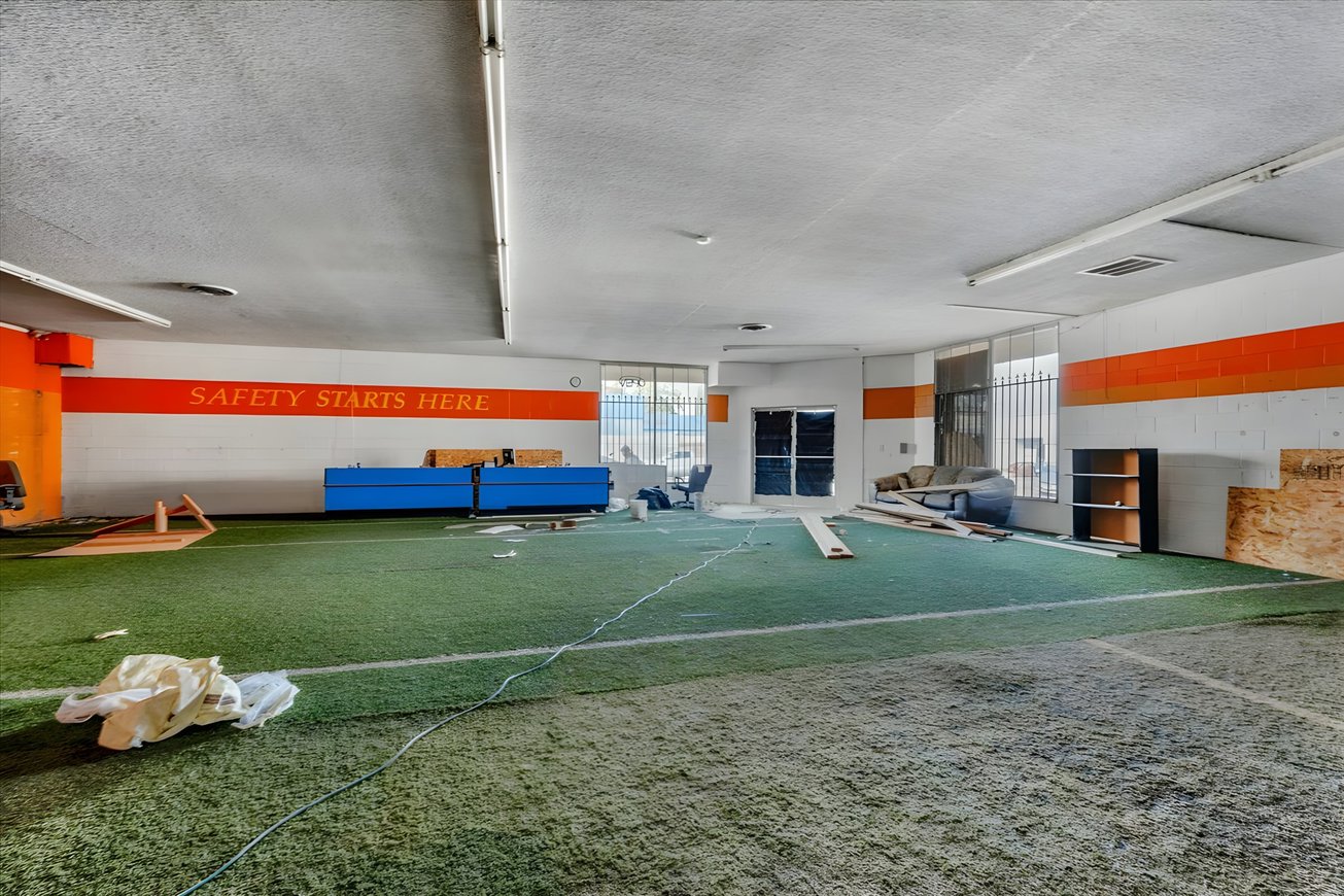 426 North Blackstone Avenue, Fresno, CA, For Sale, Image-2