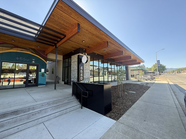 4640 & 4656 Shasta Dam Boulevard, Shasta Lake, CA, For Lease, Image-2