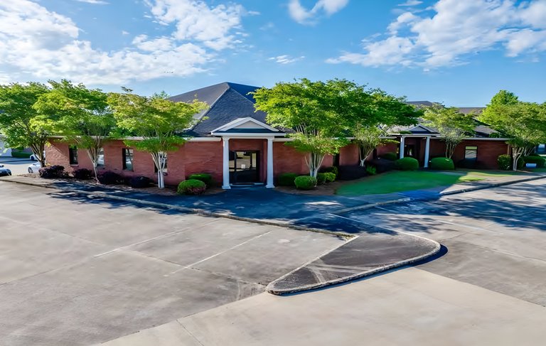 4770 Woodmere Boulevard, Montgomery, AL, For Lease, Image-2
