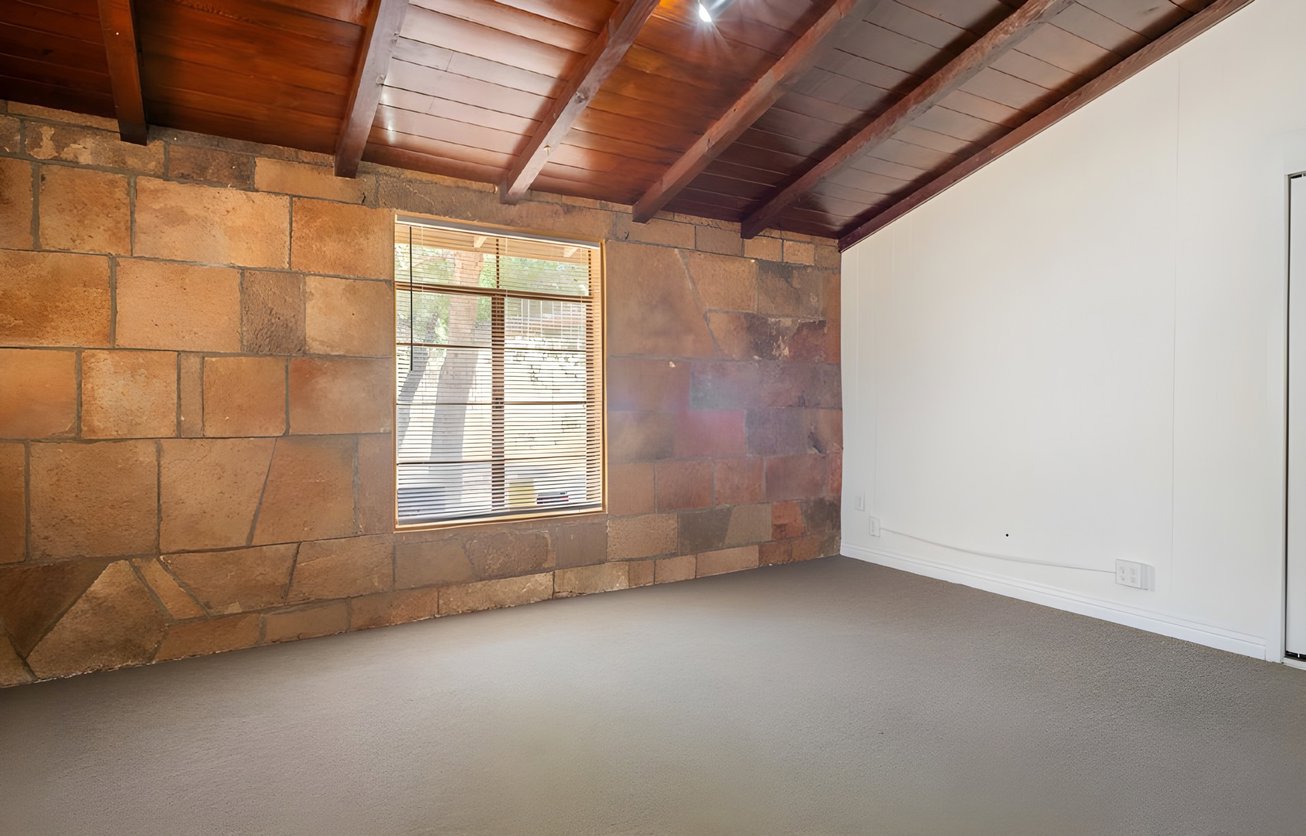 509 South 6th Street Office
