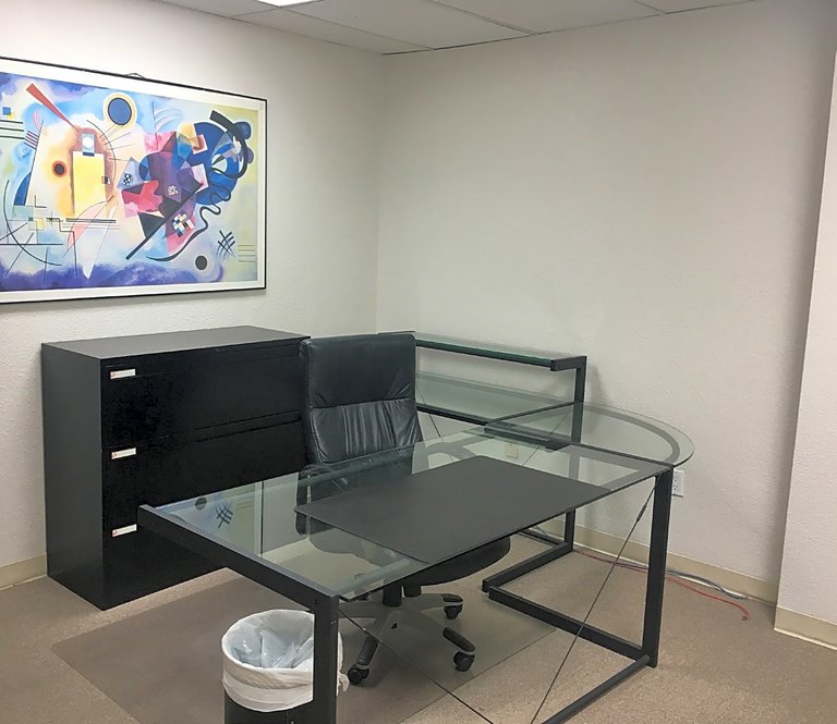 510 Regal Row Office photo 4
