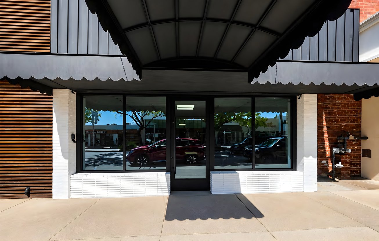 535 South Lake Avenue Retail