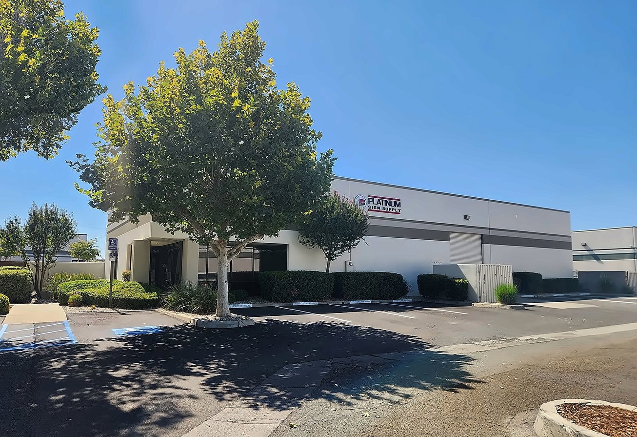 560 Birch Street Building 4 Industrial