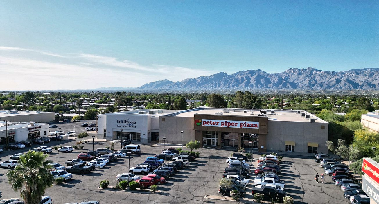 5925 E Broadway Blvd Retail