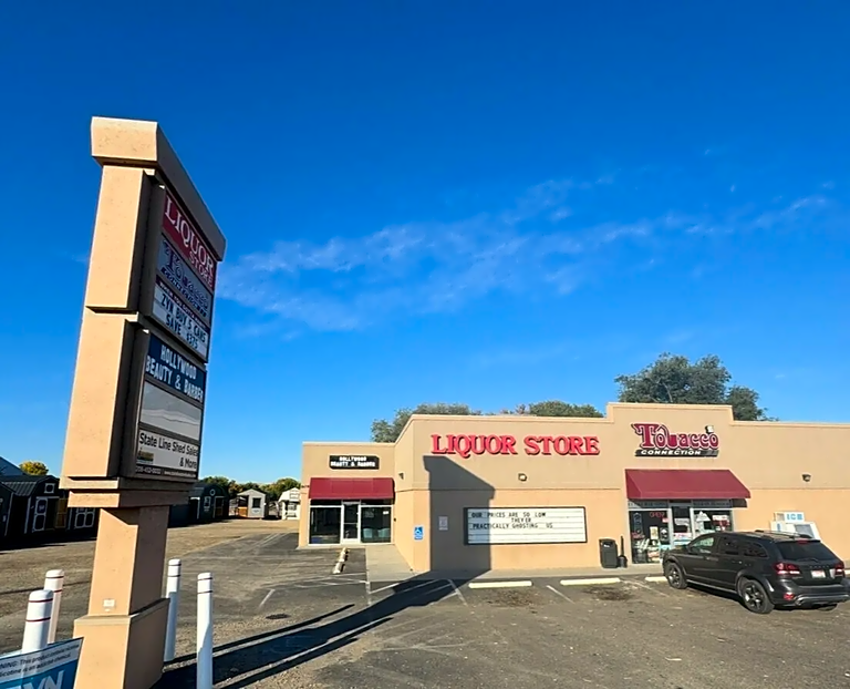 611 U.S. Hwy 95 Retail photo 1