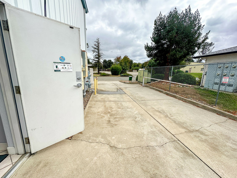 6172 Meister Way, Anderson, CA, For Lease, Image-6